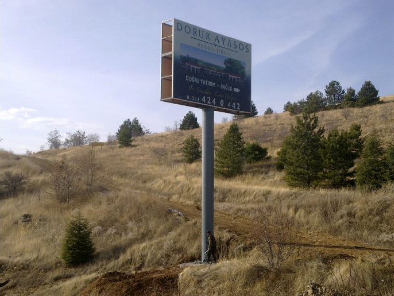 Işıksız totem tabela